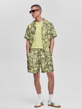 Mode of One Men's Vacation Palm Pull-on Shorts, Macy's - Wild Ivy   NWT